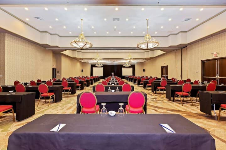Meeting facility